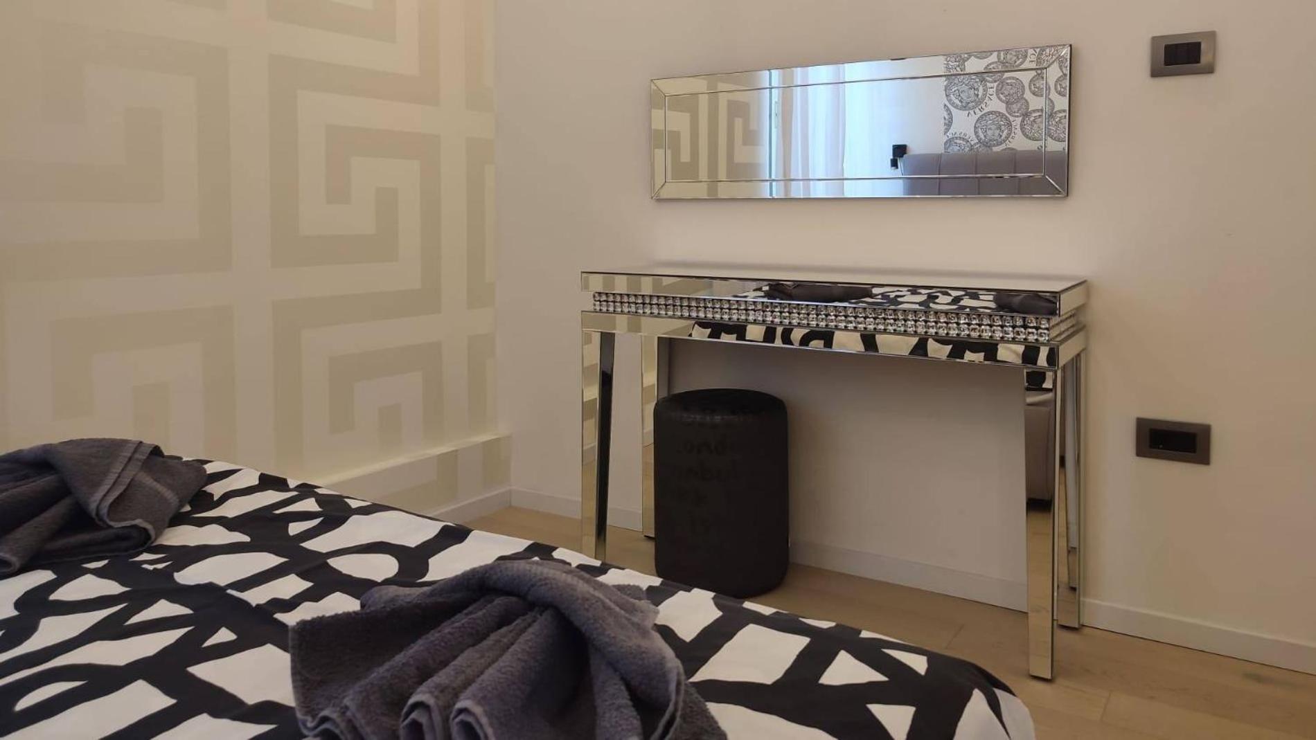 Family Friendly Apartments With A Swimming Pool Lovran, Opatija - 14178 Room photo